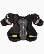 HOCKEY EQUIPMENT SHOULDER PADS SENIOR SHOULDER PADS